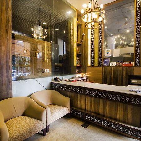 แฟบโฮเต็ล ไวท์โคลฟ Hotel นิวเดลี ภายนอก รูปภาพ
