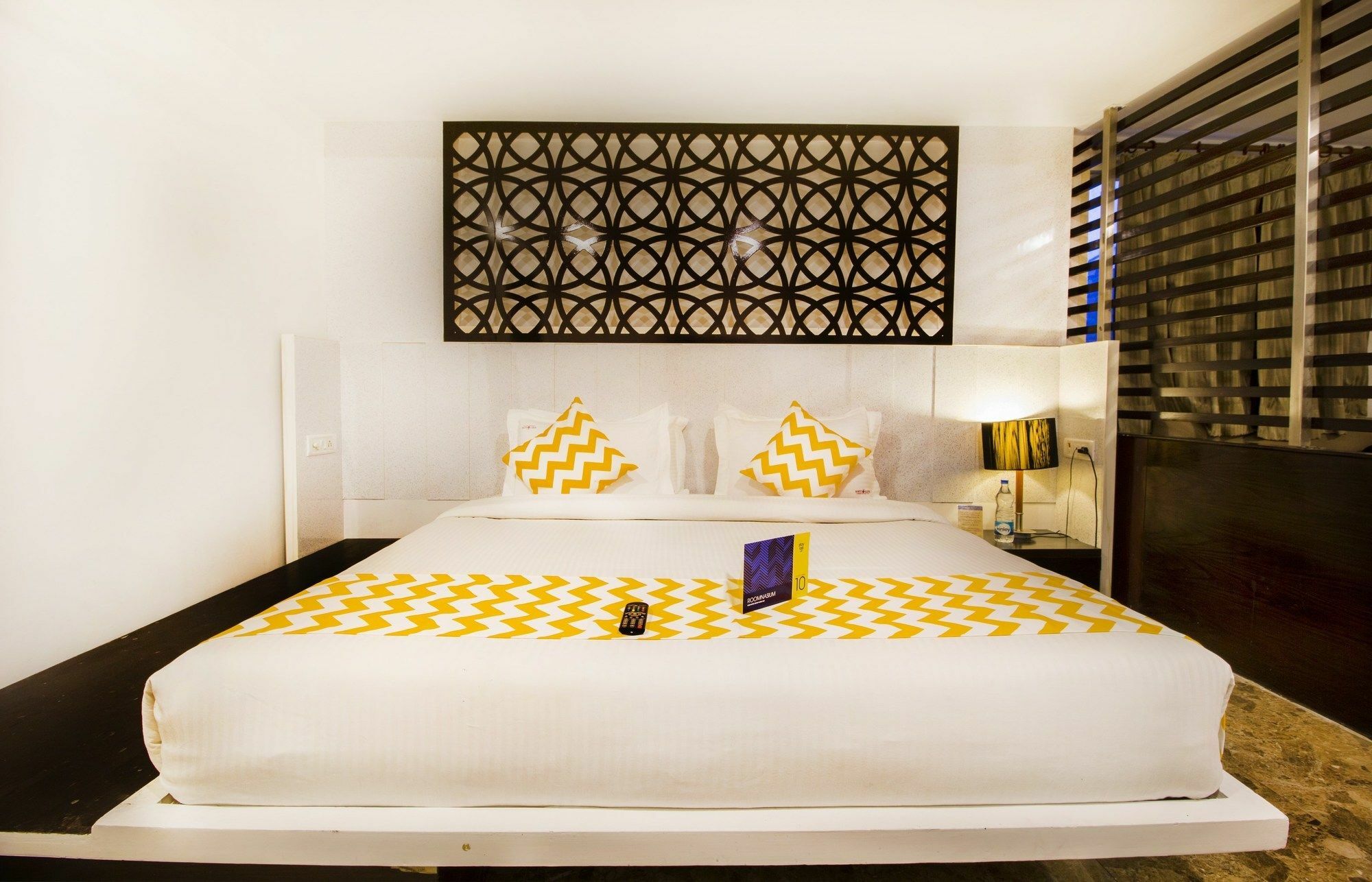 แฟบโฮเต็ล ไวท์โคลฟ Hotel นิวเดลี ภายนอก รูปภาพ
